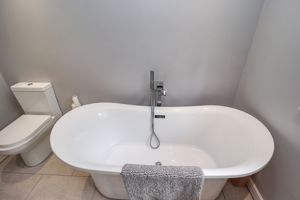 Photo 18- click for photo gallery